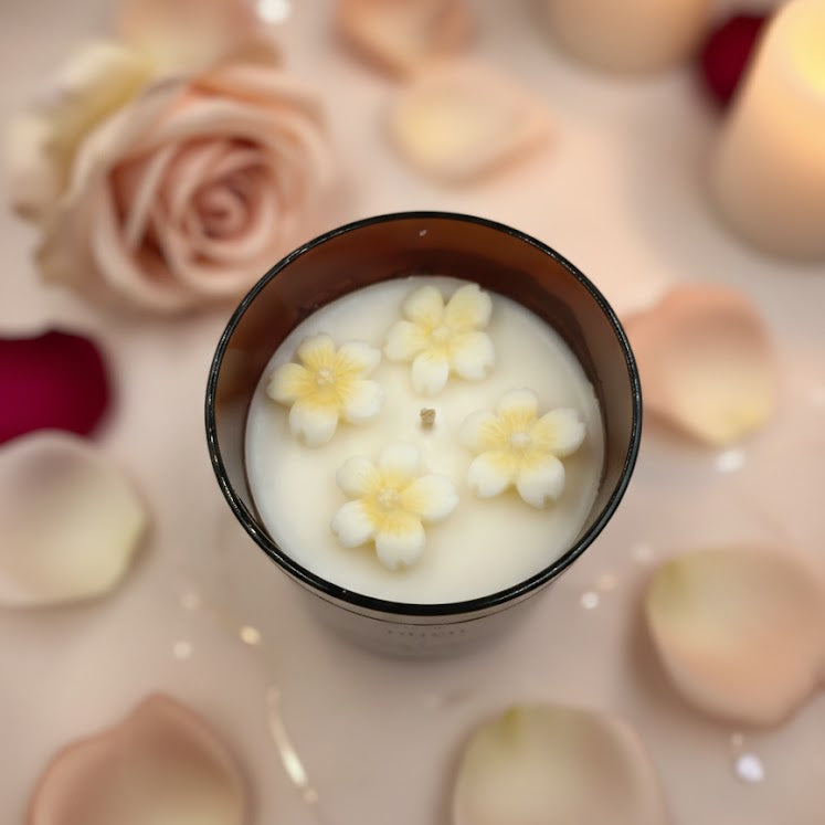 Soft Bloom – Vela Perfumada Floral e Delicada